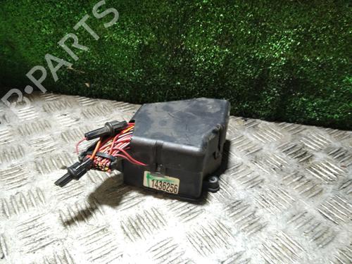 Sikringsdåse AUDI A4 B6 (8E2) 2.5 TDI (155 hp) 29041304