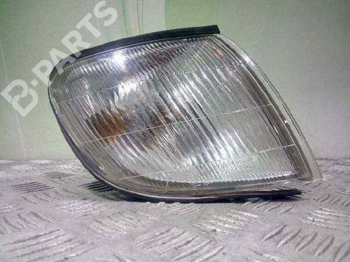 Used Right front indicator Right front indicator HYUNDAI H-1 / STAREX Bus (A1) 2.4 (112 hp) 6113048 6113048