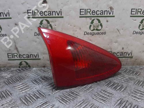 Used Left tailgate light ALFA ROMEO 147 (937_) 1.6 16V T.SPARK (937.AXA1A, 937.AXB1A, 937.BXB1A) (120 hp) 17639796
