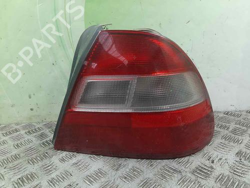 Used Right taillight HONDA CIVIC VI Fastback (MA, MB) [1994-2001]  15807519