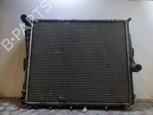 Used Water radiator Water radiator 37631300 37631300