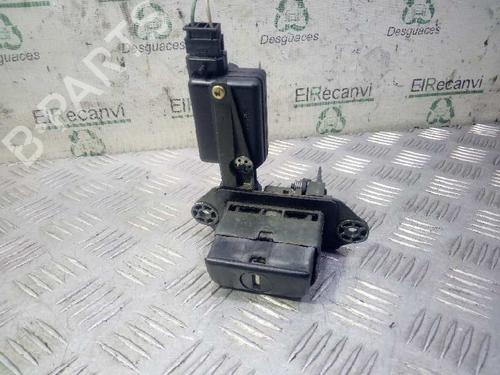 Bagagerumshåndtag RENAULT MEGANE I (BA0/1_) [1995-2004]  4520469