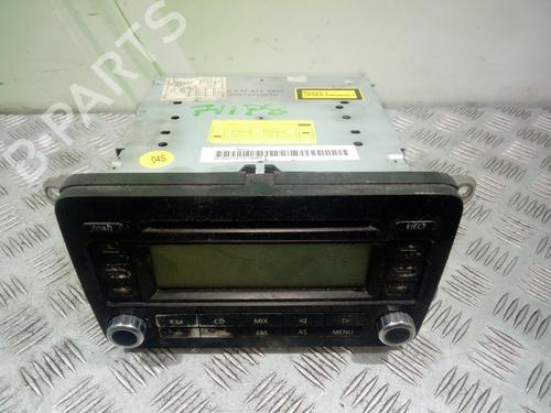 Used Radio VW PASSAT B6 (3C2) [2005-2011]  10088473