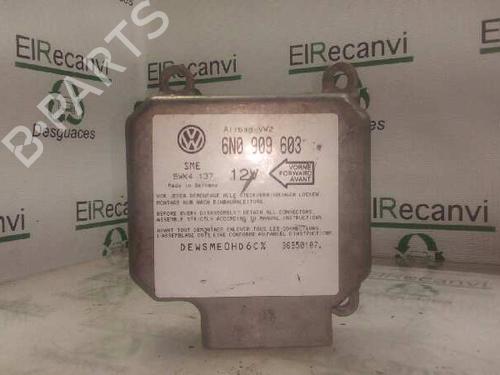 Airbag styreenhed Airbag styreenhed VW GOLF III (1H1) 1.9 TDI (110 hp) 4549558 4549558