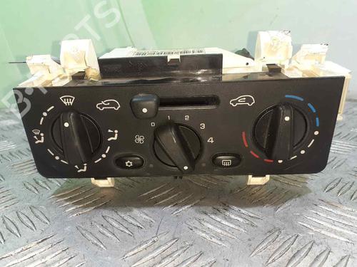 Used Climate control Climate control CITROËN C3 I (FC_, FN_) 1.4 i (73 hp) 8279480 8279480