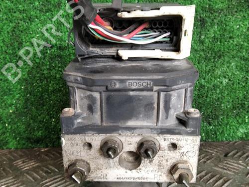 Used ABS pump FORD MONDEO III Saloon (B4Y) 2.0 16V TDDi / TDCi (115 hp) 31671731