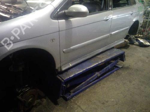 CITROËN C5 I (DC_) 2.0 16V HPi (DCRLZB) (140 hp) 1075219