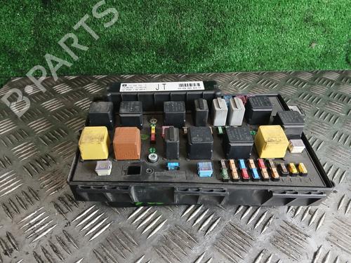 Used Fuse box Fuse box OPEL ASTRA H (A04) [2004-2014] 33955256 33955256