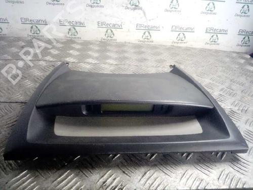 Used Display monitor CITROËN C8 (EA_, EB_) 2.2 HDi (128 hp) 4815305