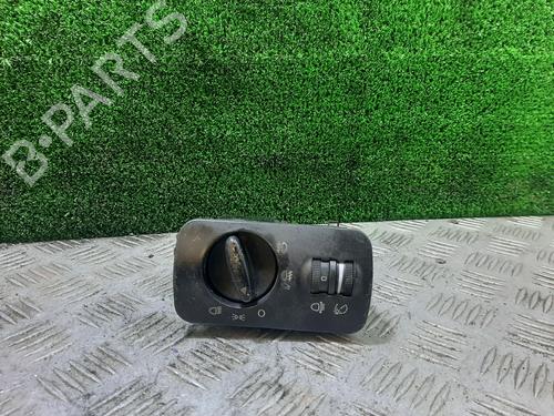 Used Headlight switch SEAT LEON (1M1) [1999-2006]  23951679