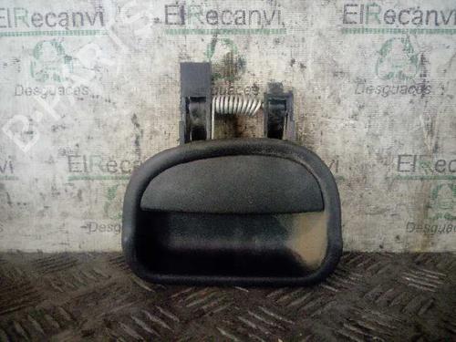 Used Exterior handle RENAULT KANGOO (KC0/1_) 1.2 (KC0A, KC0K, KC0F, KC01) (58 hp) 8759390