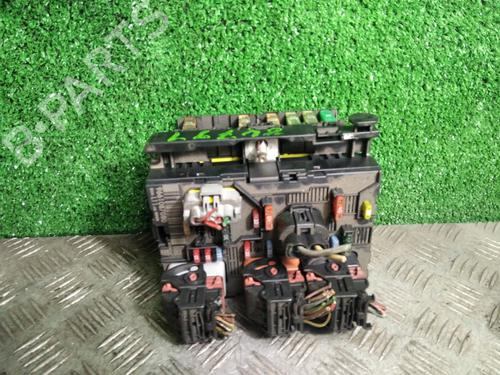 Used Fuse box Fuse box PEUGEOT 307 SW (3H) [2002-2009] 33272346 33272346