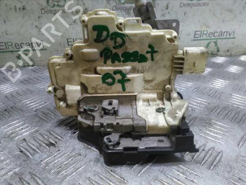 Used Front right lock VW PASSAT B6 Variant (3C5) 2.0 TDI (140 hp) 4526978