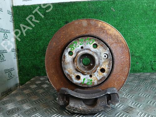 Used Left front steering knuckle Left front steering knuckle TOYOTA AYGO (_B1_) 1.0 (KGB10_, KGB10R) (68 hp) 33412465 33412465