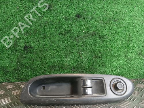 Used Left front window switch Left front window switch RENAULT CLIO II (BB_, CB_) [1998-2016] 33942540 33942540