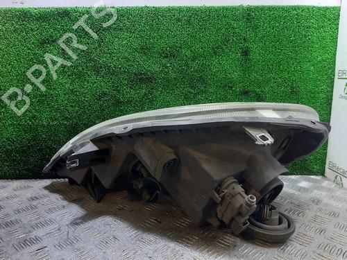 Right headlight NISSAN PRIMASTAR Van (X83) 2.0 dCi 115 | BP27649344C29