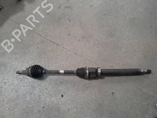 Arbre de transmission avant droit Arbre de transmission avant droit 38525039 38525039