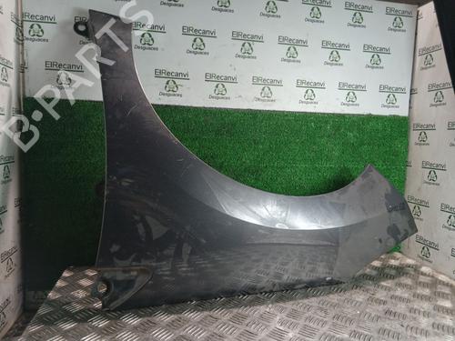 Guarda-lamas esquerdo Guarda-lamas esquerdo 33029351 33029351