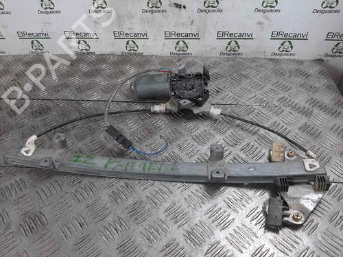 Rudehejsemekanisme ventre foran NISSAN PRIMERA Hatchback (P11) [1996-2002]  10693865