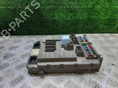 Sicherungskasten für CITROËN C5 I (DC_) 2.0 HDi (DCRHZB, DCRHZE) (109 hp) 27277313