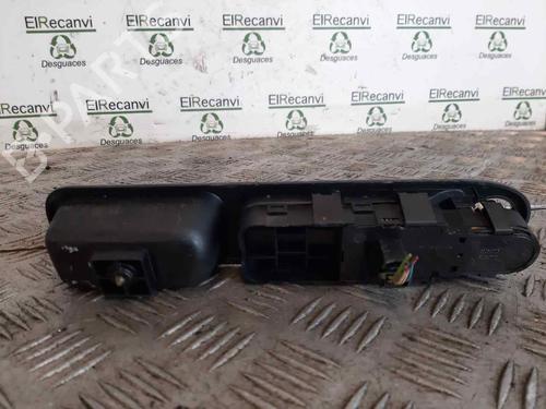 Interrupteur de vitre avant gauche PEUGEOT 307 Break (3E) 2.0 HDI 110 | BP13619745I27
