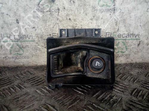 Used Ashtray PEUGEOT 607 (9D, 9U) 2.2 HDi (133 hp) 14355866