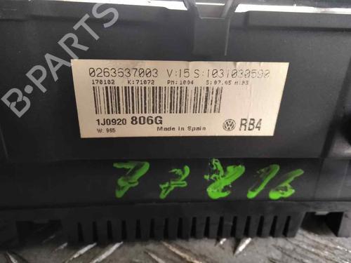 Instrument cluster VW GOLF IV (1J1) | BP15768221C47
