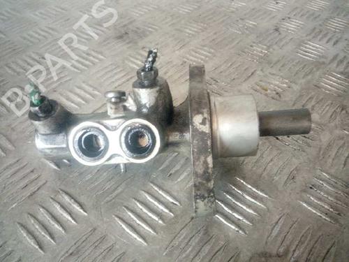 Used Brake master cylinder RENAULT CLIO III (BR0/1, CR0/1) 1.5 dCi (C/BR0G, C/BR1G) (68 hp) 4524427