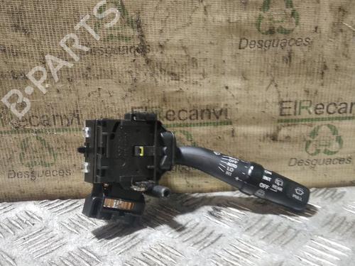 Used Steering column stalk TOYOTA COROLLA Verso (ZER_, ZZE12_, R1_) 2.2 D-4D (AUR10_, AUR10R) (177 hp) 29484081
