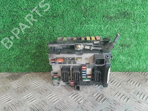 Used Fuse box PEUGEOT 206 Hatchback (2A/C) 1.4 LPG (75 hp) 26335341
