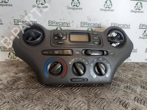 Airco bedieningspaneel TOYOTA YARIS (_P1_) 1.3 (NCP10, SCP12_) (86 hp) 12600584