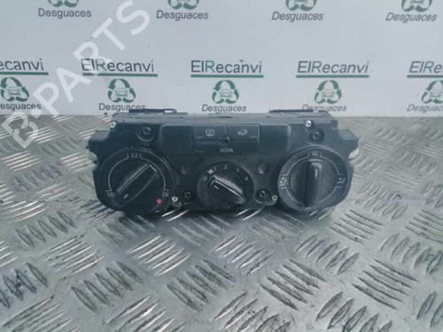 Used Climate control VW GOLF V (1K1) 2.0 TDI (140 hp) 4537609