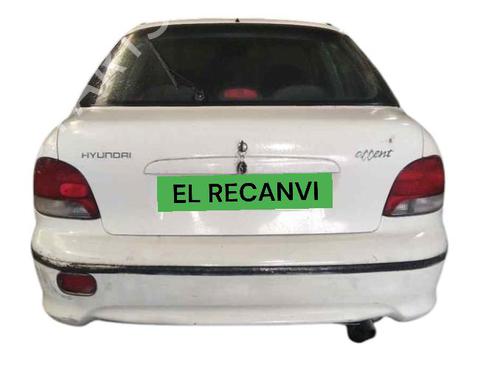 Right headlight HYUNDAI ACCENT I (X-3) 1.3 i 12V | BP23259305C29