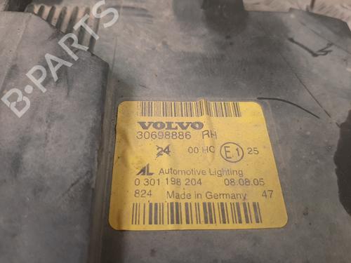 Right headlight VOLVO V50 (545) 2.0 D | BP19023433C29