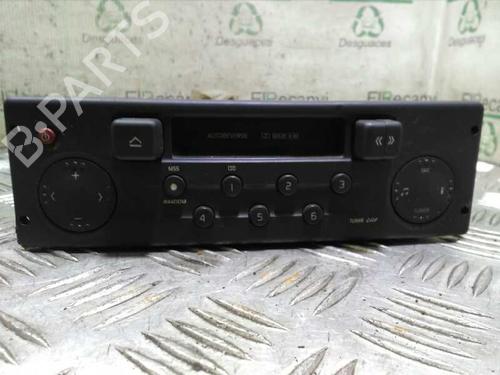 Used Radio RENAULT CLIO II (BB_, CB_) 1.2 (BB0A, BB0F, BB10, BB1K, BB28, BB2D, BB2H, CB0A,... (58 hp) 4955527