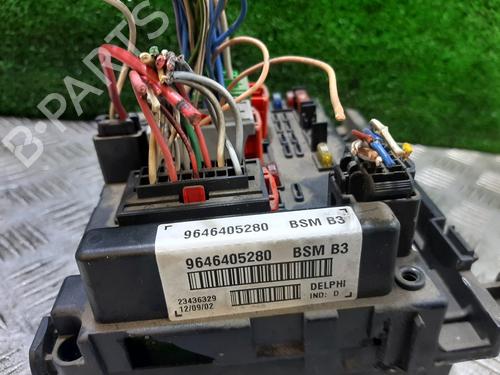 Fuse box PEUGEOT 307 Break (3E) | BP24822804E1