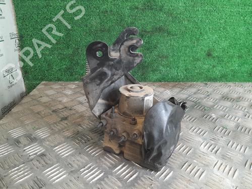 Used ABS pump CITROËN C2 (JM_) 1.4 HDi (68 hp) 27627759