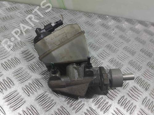 Used Brake master cylinder RENAULT CLIO II (BB_, CB_) 1.4 (B/CB0C, B/CB0S) (75 hp) 6970970