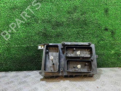 Used Fuse box OPEL ASTRA H GTC (A04) 1.6 (L08) (105 hp) 26700807