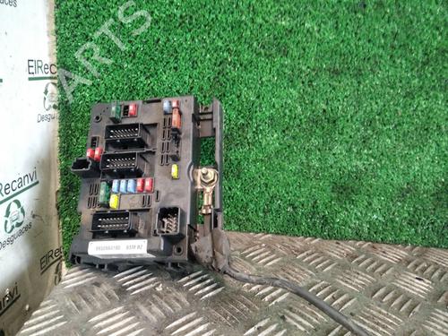 Used Fuse box PEUGEOT 206 Hatchback (2A/C) 1.4 LPG (75 hp) 28581955