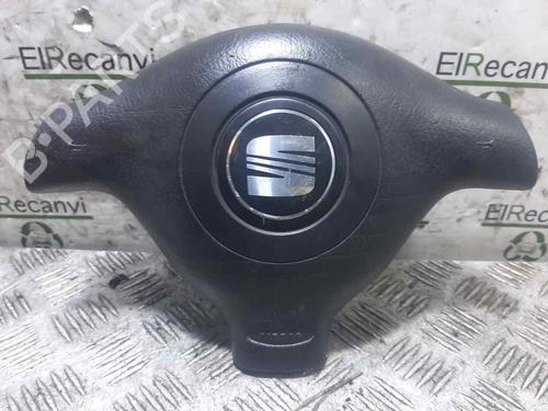 Airbag do condutor SEAT LEON (1M1) 1.9 TDI (90 hp) 16680004