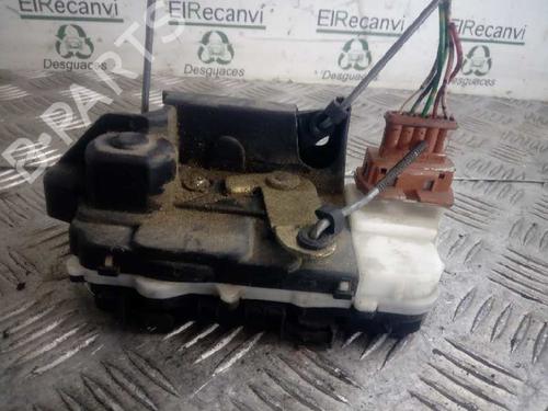 Venstre bagtil lås PEUGEOT 607 (9D, 9U) 2.2 HDi (133 hp) 4651082