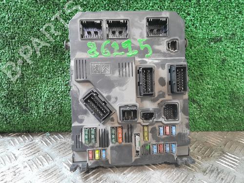 Used Fuse box Fuse box 37234562 37234562