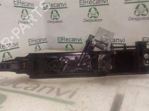 Poignée extérieure arrière droite FORD MONDEO III (B5Y) 2.0 16V TDDi / TDCi | BP4524090C130