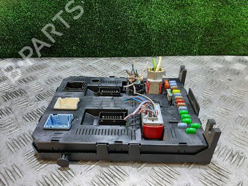 Used Fuse box PEUGEOT 307 (3A/C) [2000-2012]  27360515