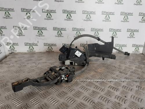 Used Front right lock FORD FOCUS III 2.0 TDCi (163 hp) 13878379