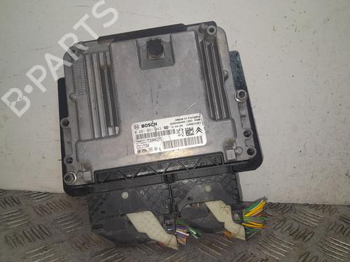 Used Engine control unit (ECU) Engine control unit (ECU) PEUGEOT 5008 (0U_, 0E_) 1.6 BlueHDi 120 (120 hp) 36355453 36355453