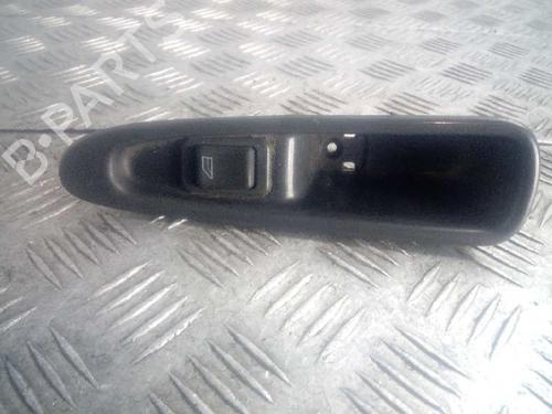 Used Right front window switch VOLVO V40 Estate (645) 1.9 DI (95 hp) 5024105