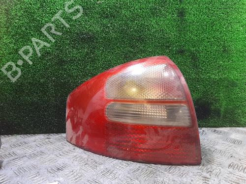 Używane Lampa tylna lewa AUDI A6 C5 Avant (4B5, 4B6) 2.5 TDI (150 hp) 27651976