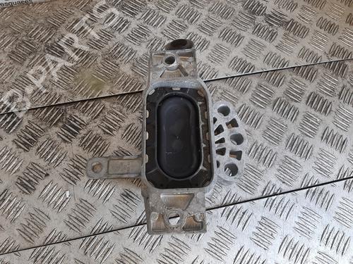 Used Engine mount OPEL INSIGNIA A (G09) [2008-2017]  18345196